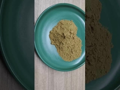 Jasnobrązowy proszek